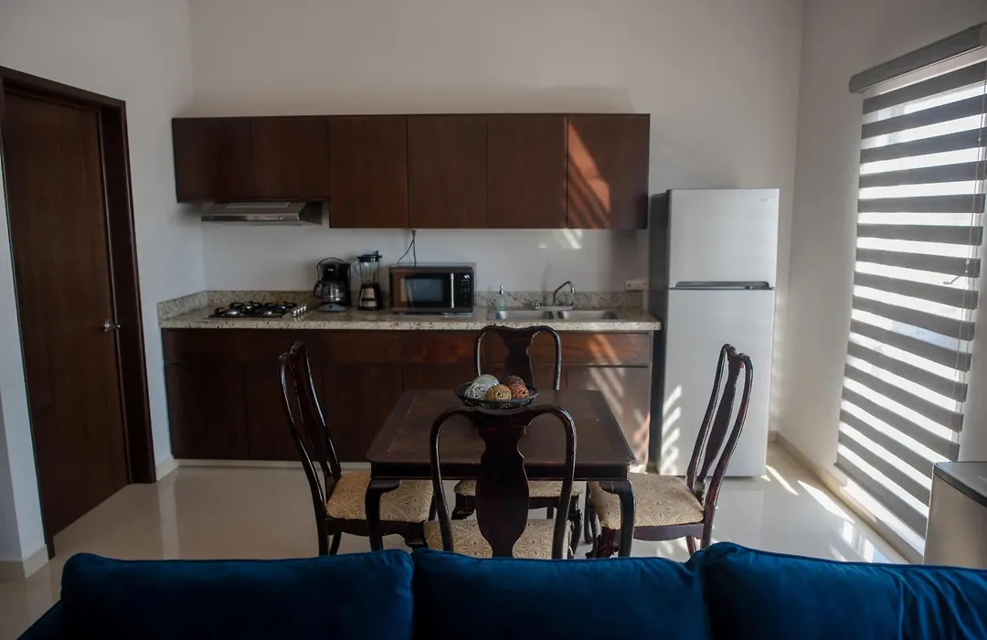 2Br/2Ba Condo 1 Block To Ocean! - Unit 7-1